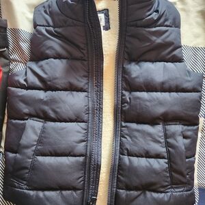 GAP Kids Black Puffer Vest
